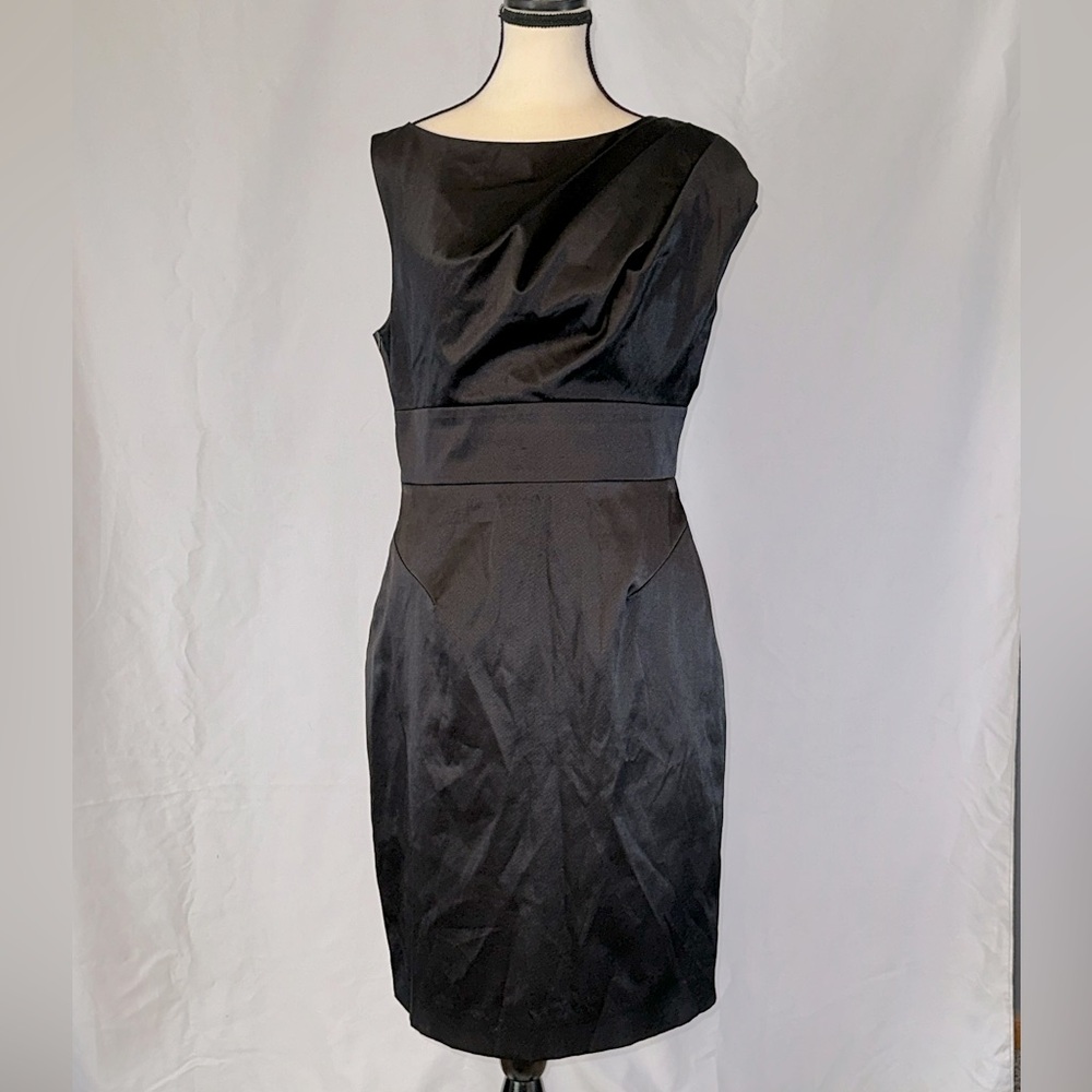 Black Halo • Black Jackie O Asymmetrical Drape Sheath Dress • Size 10